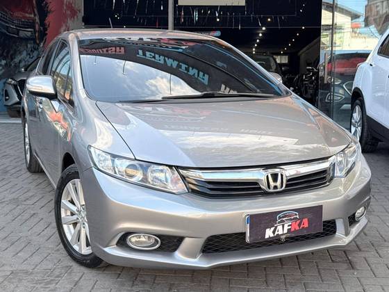 HONDA CIVIC 2.0 LXR 16V FLEX 4P AUTOMÁTICO HONDA CIVIC 2.0 LXR 16V FLEX 4P AUTOMÁTICO